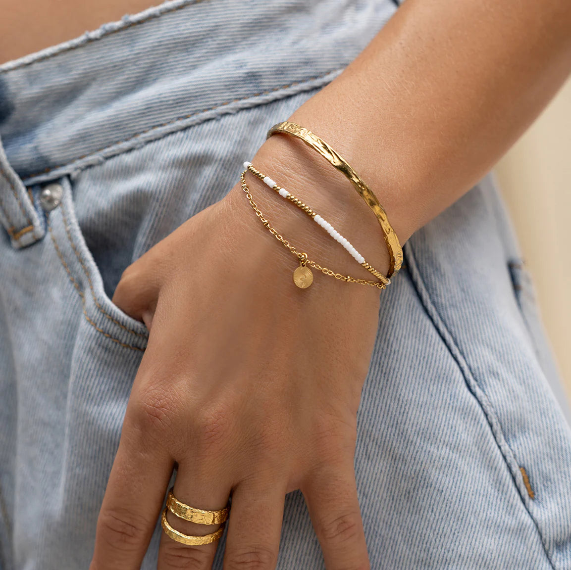 Cobra Gold Bracelet Vanilla 3