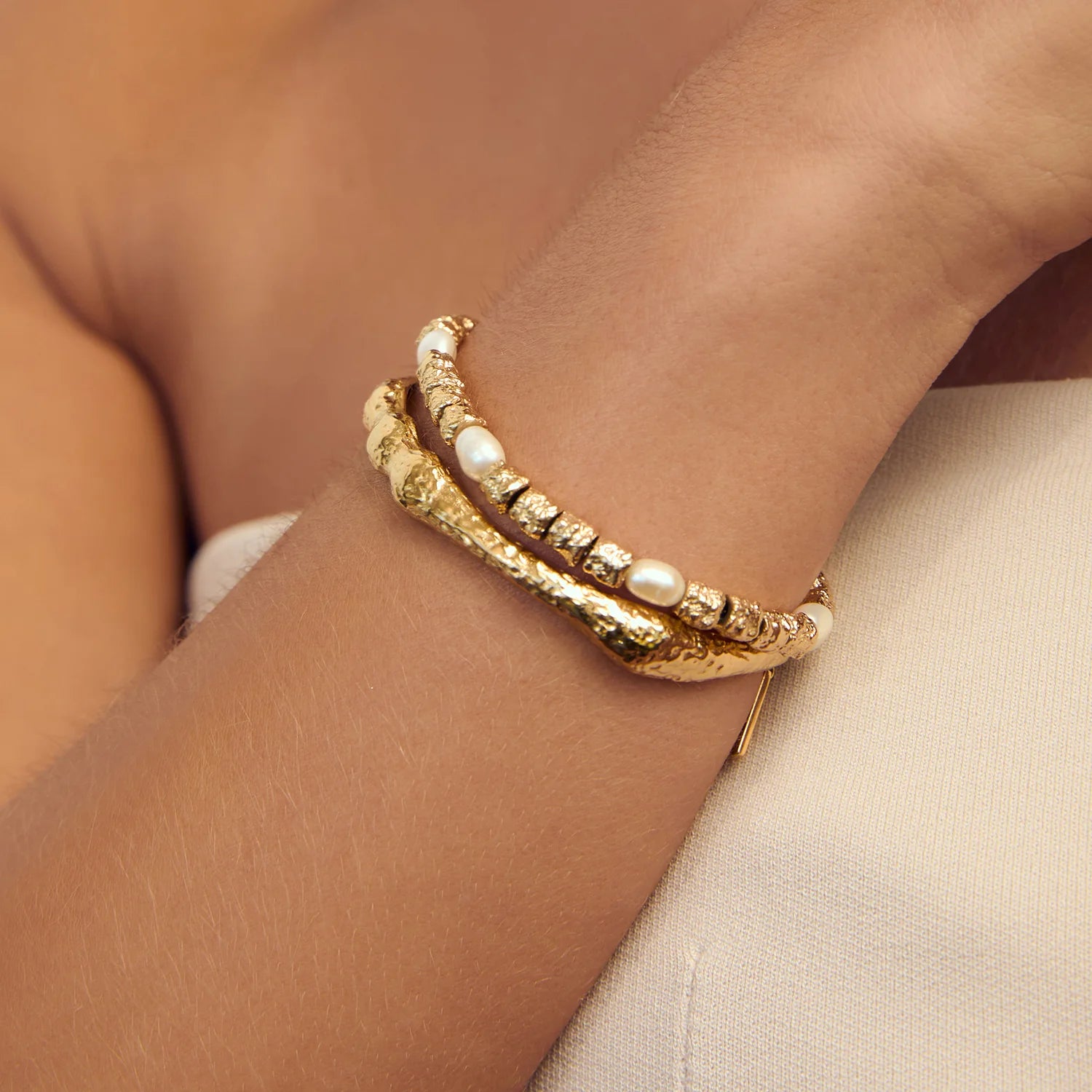 Jayde Gold Cuff Bracelet 4