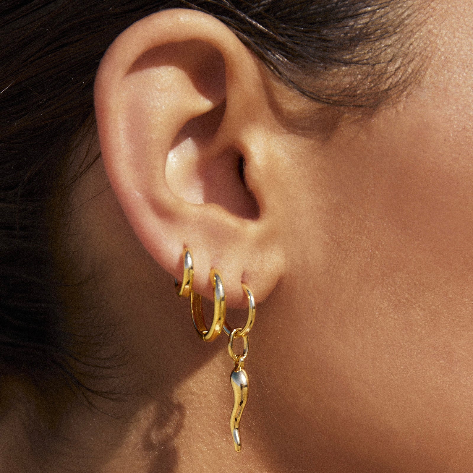 Cornicello Gold Single Charm Earring - Large 3