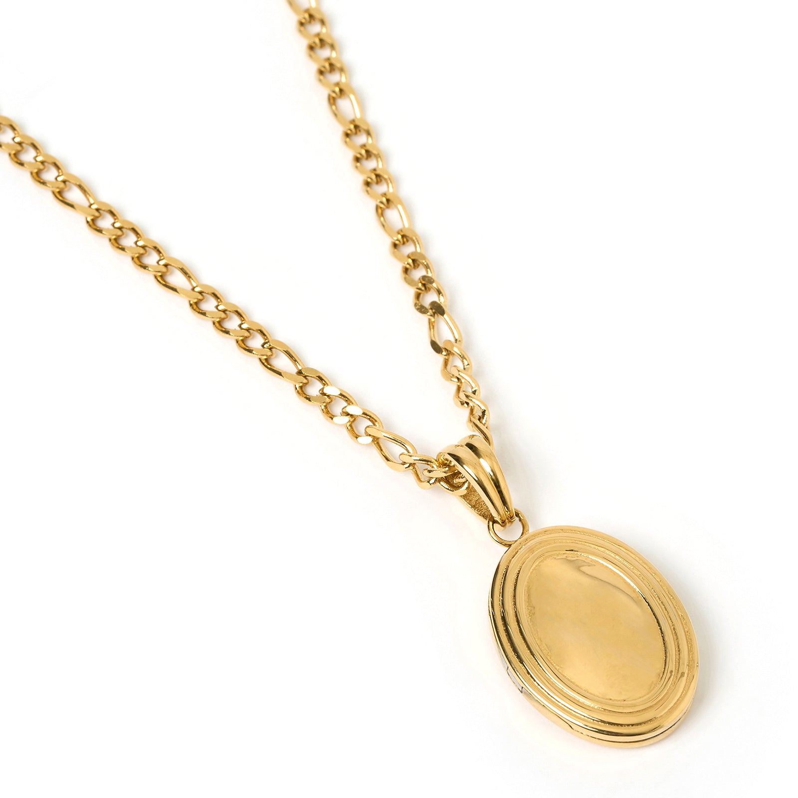 Classic Gold Locket Necklace 10