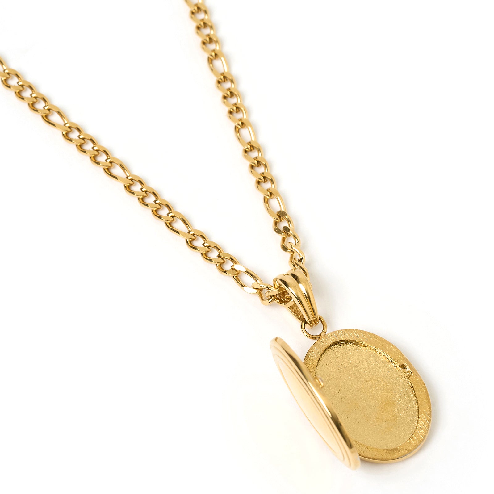 Classic Gold Locket Necklace 9