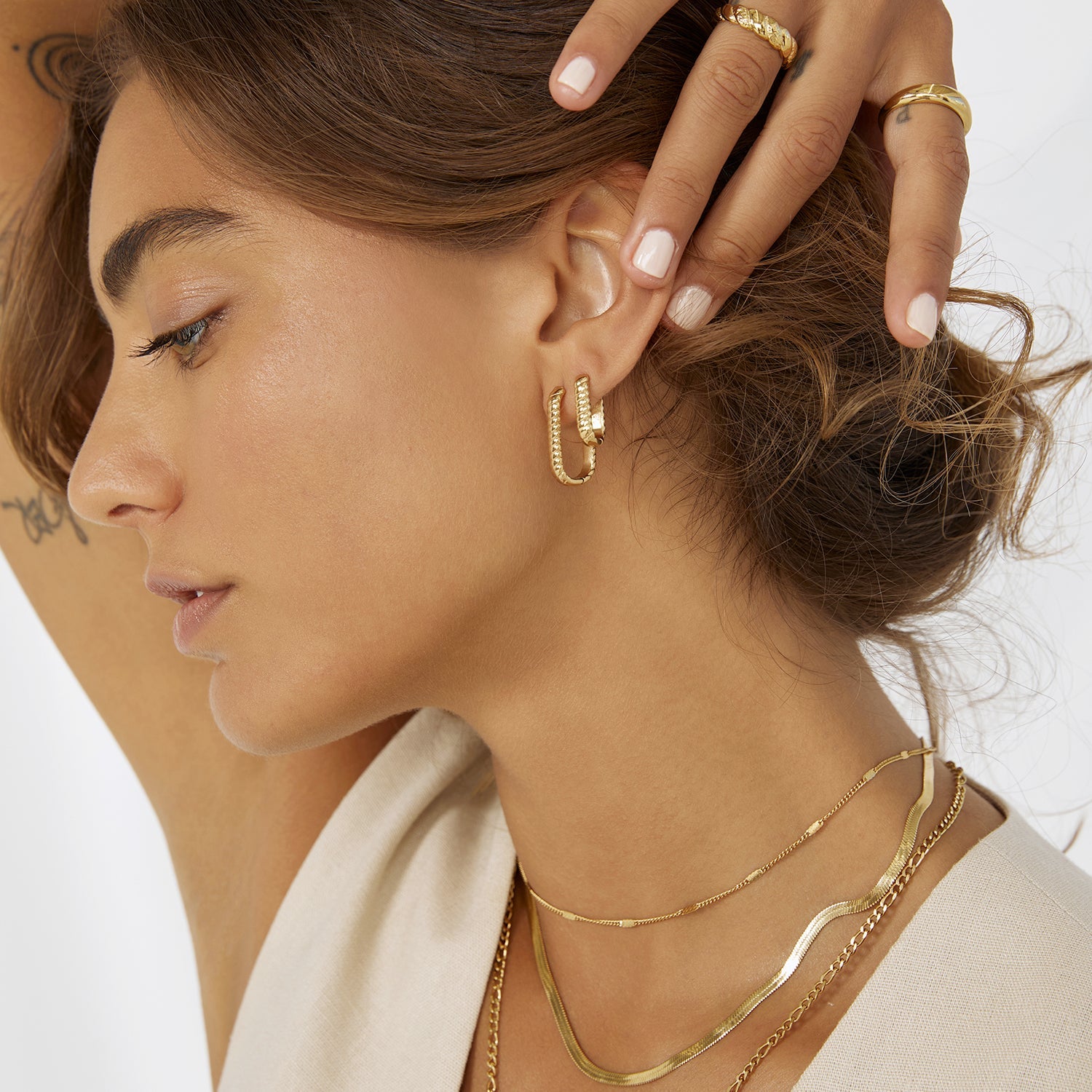 Elisa Gold Earrings 3
