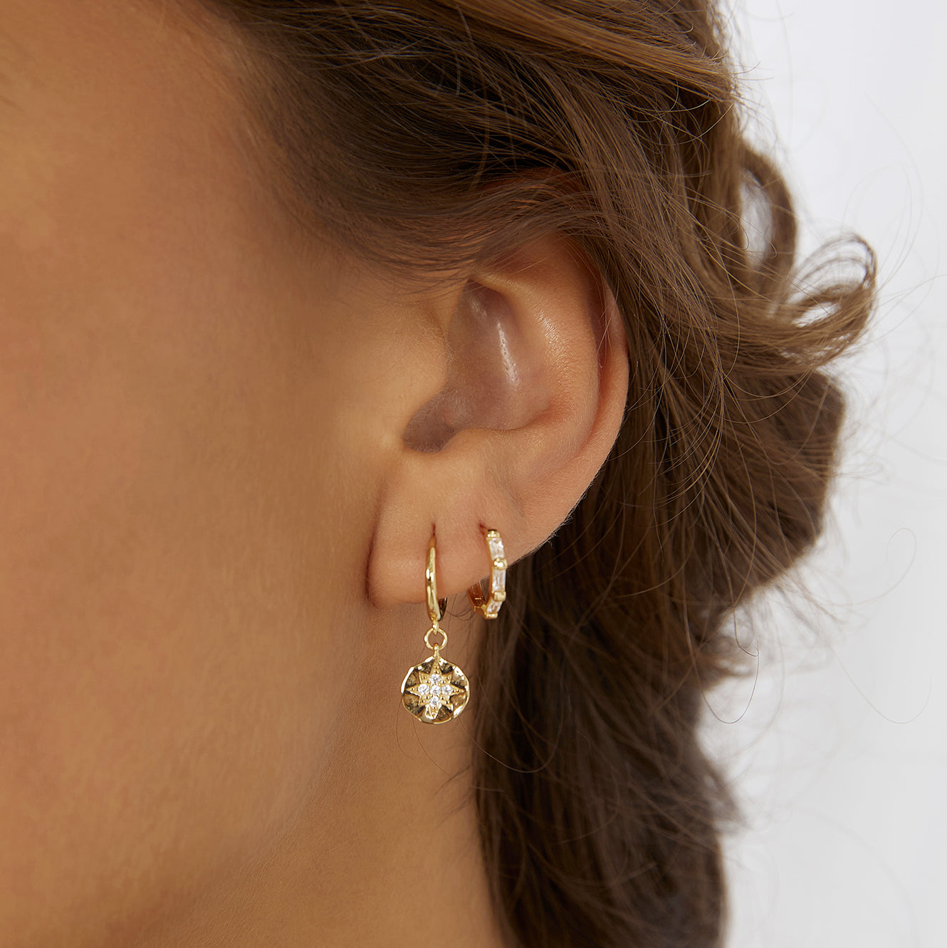 Holi Gold Huggie Earrings 3