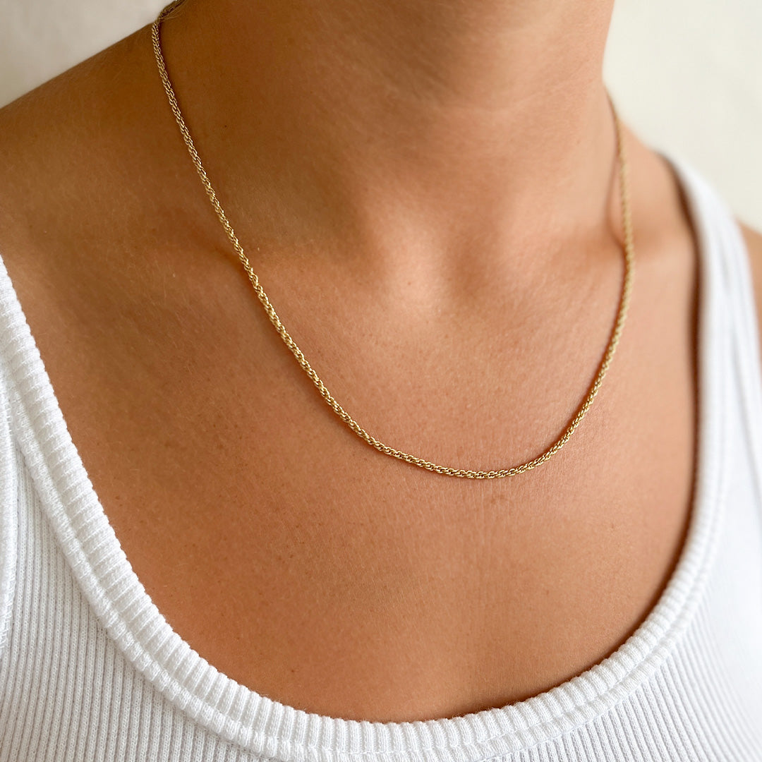 Izi Gold Necklace 3