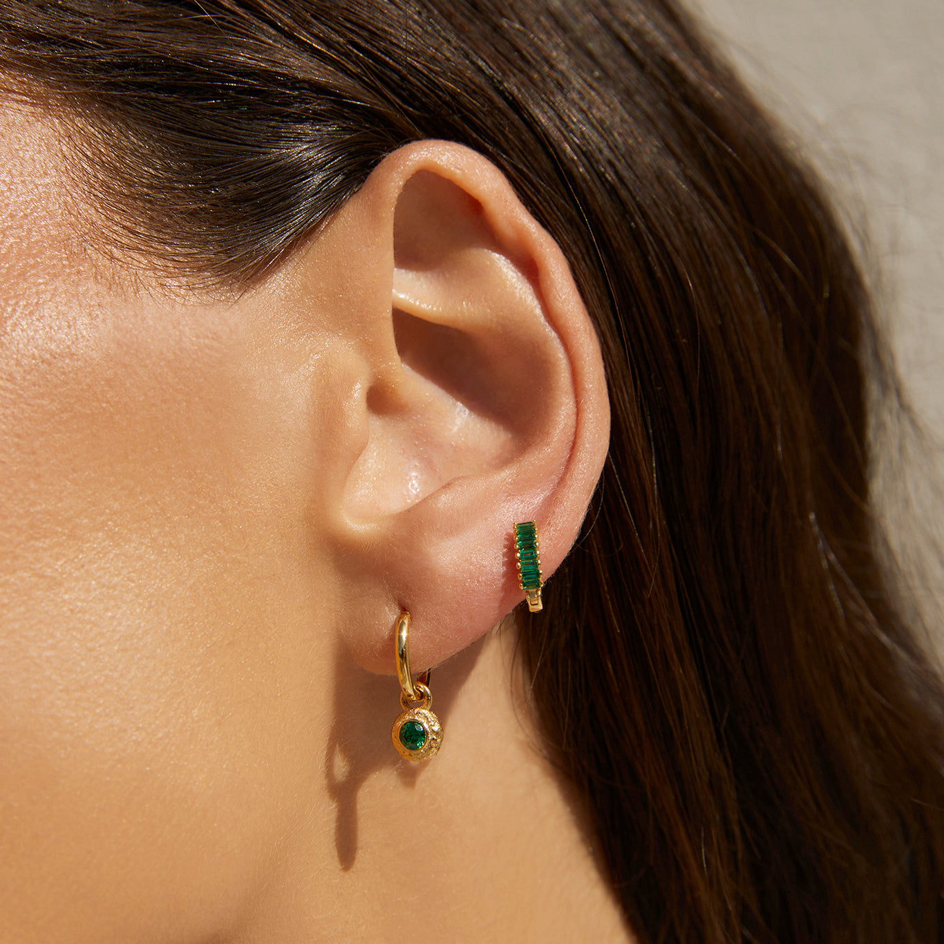 Khloe Gold Earrings - Emerald 3