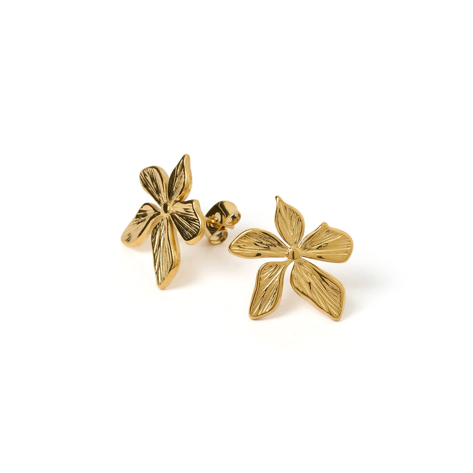 Lily Gold Earrings 5