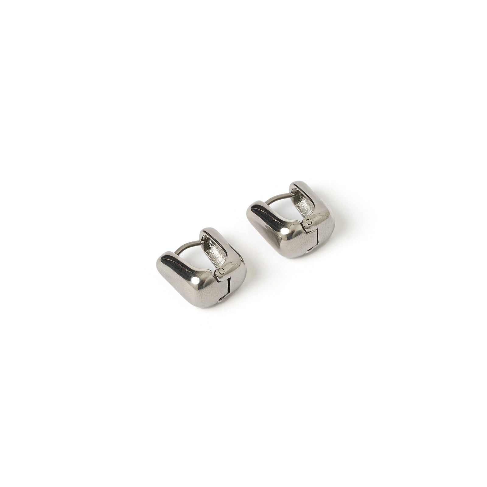 Tess Silver Hoop Earrings 3