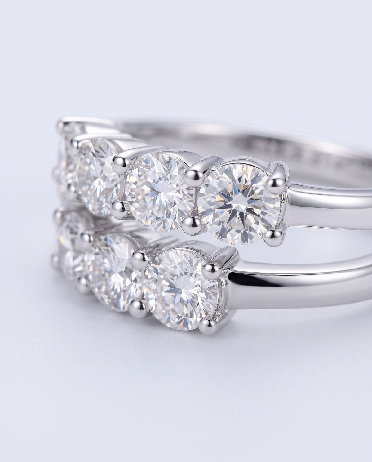 Chorus Ten-Stone Moissanite Ring - detail