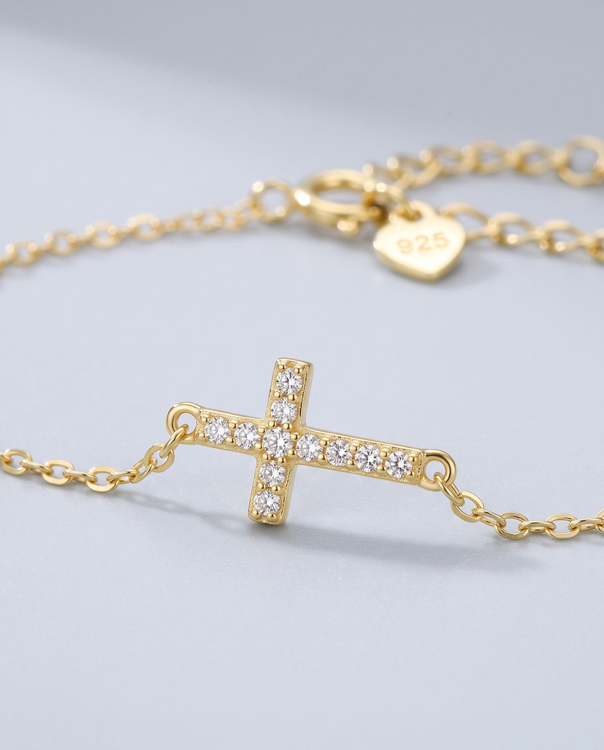 Grace Cross Chain Bracelet - detail