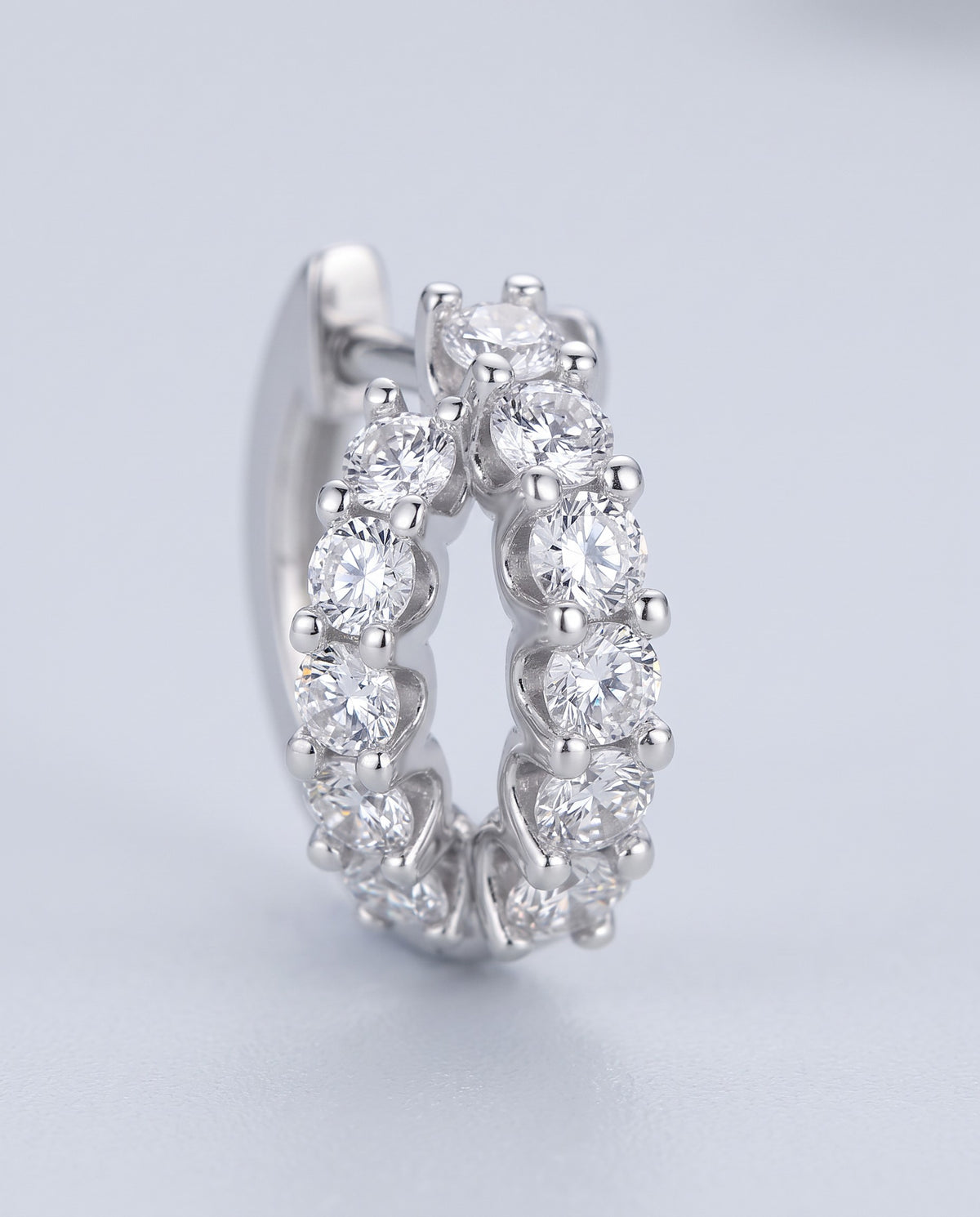 Loop Small Moissanite Hoop Earrings - detail