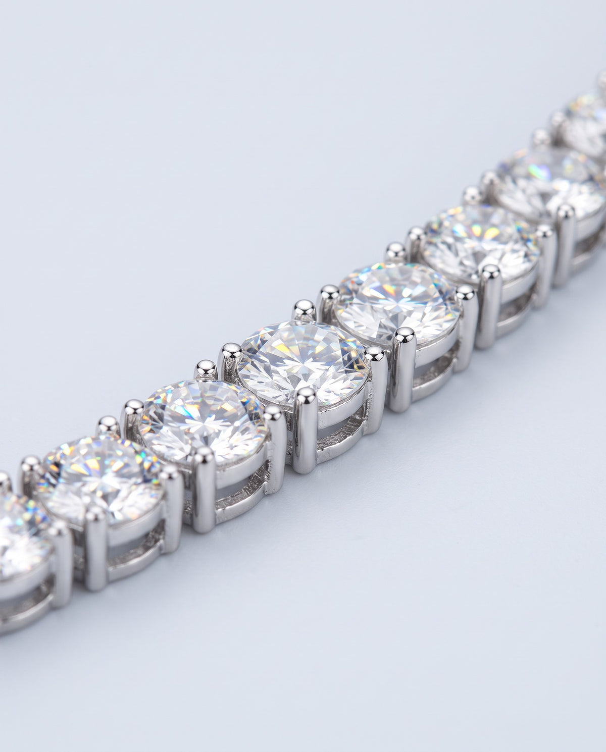 Ripple Moissanite Tennis Bracelet - detail