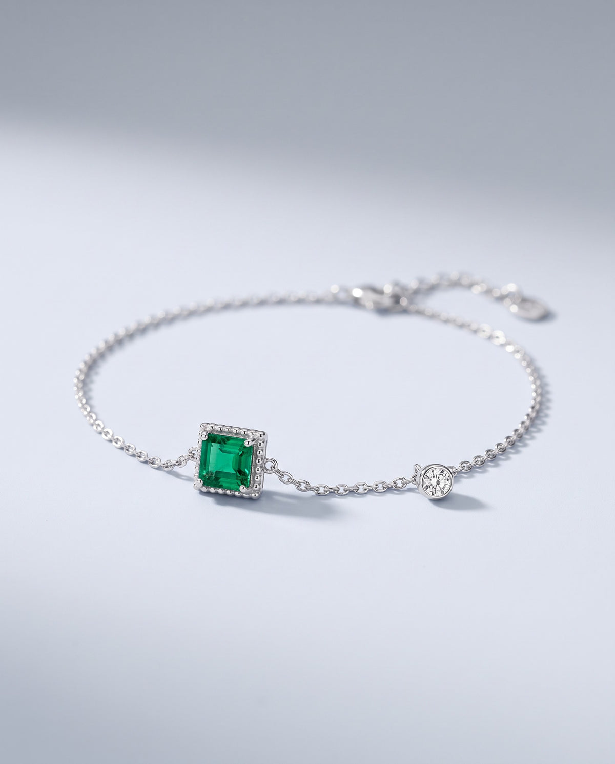 Verdant Emerald Crystal Chain Bracelet - angle