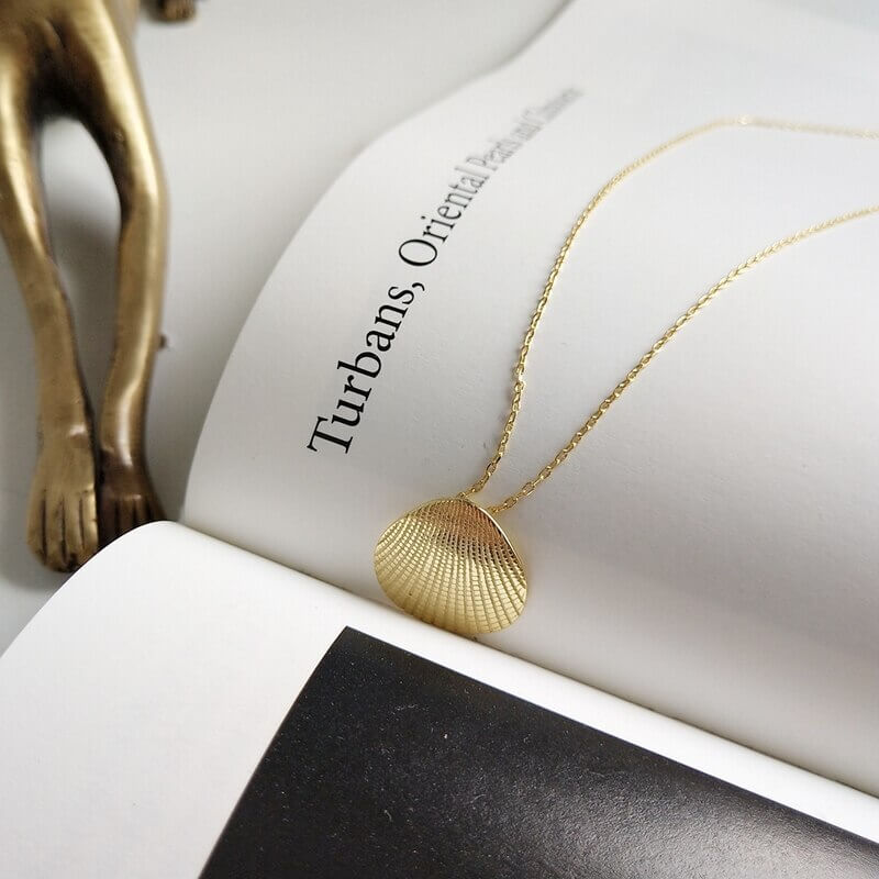 Gold Shell Pendant Necklace