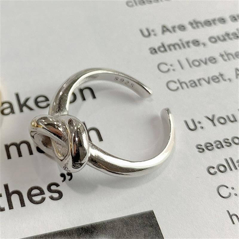 Knot ring silver