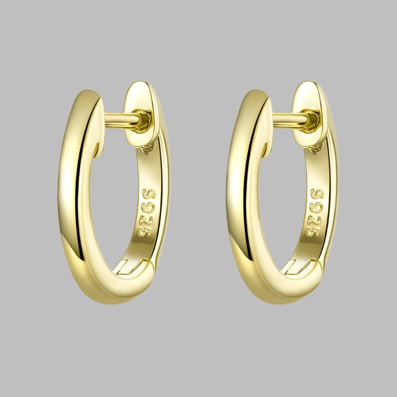 Gold huggie hoop earrings