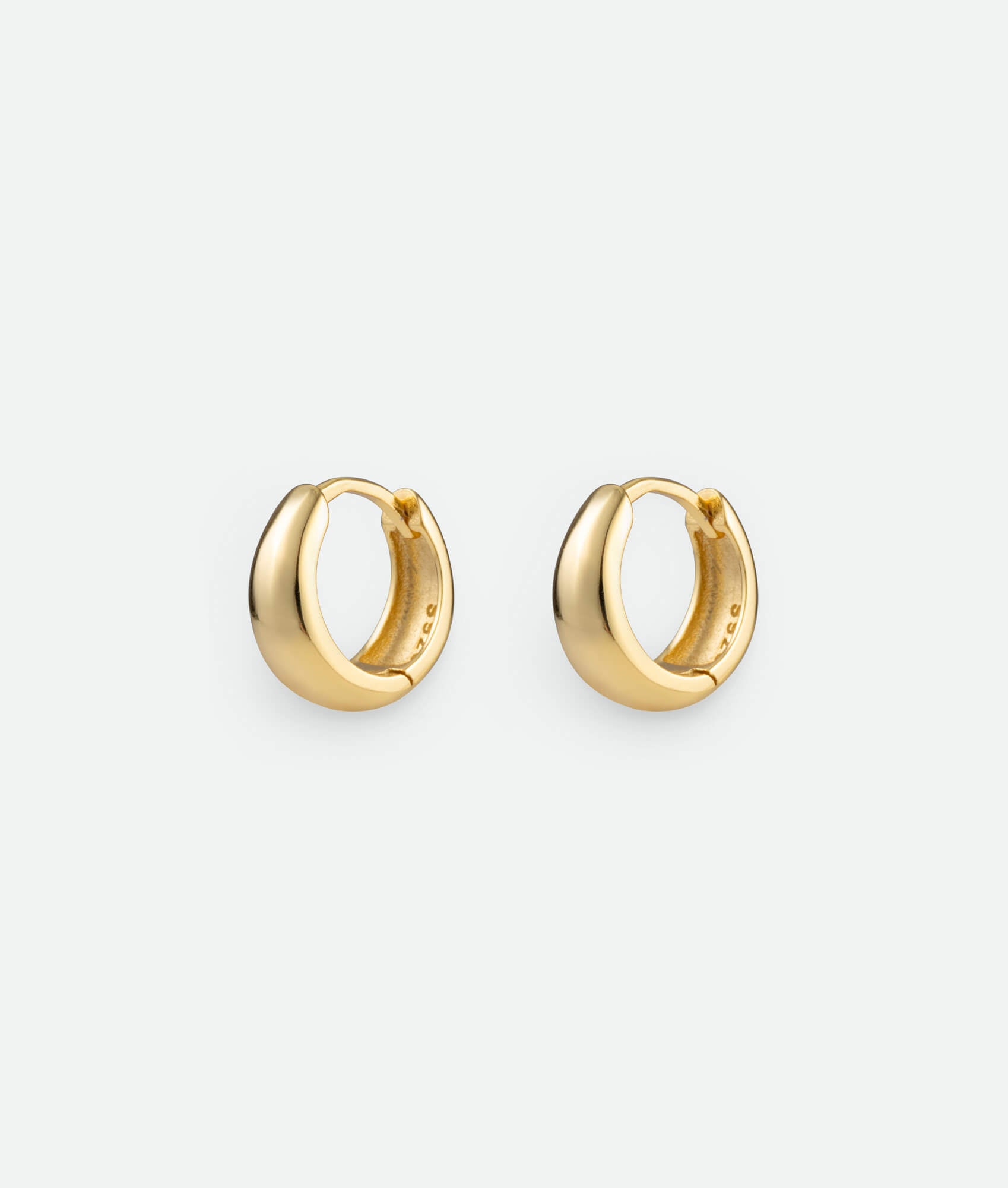 Round Teardrop Hoops