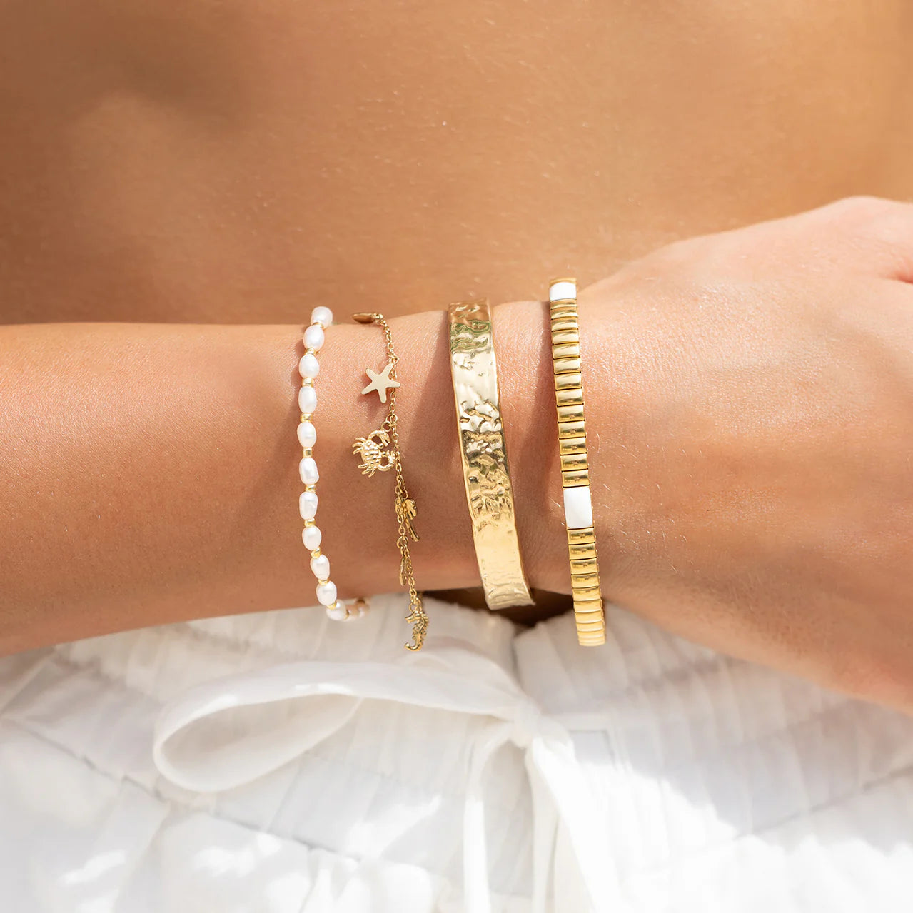 Onyx Bracelet Two Toned White 7