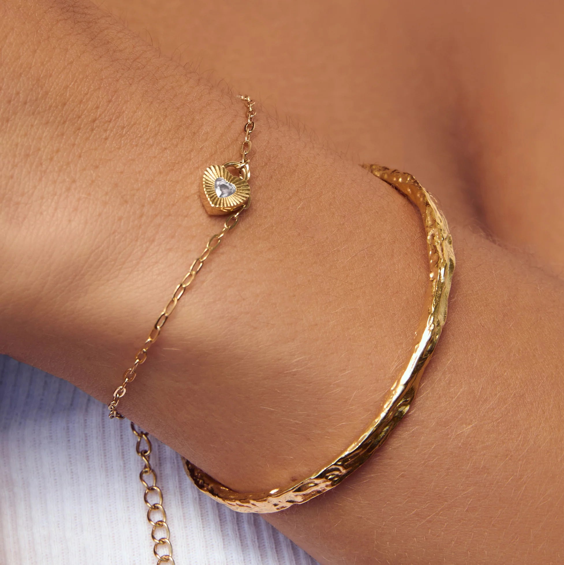 Ruby Heart Bracelet - Red-3