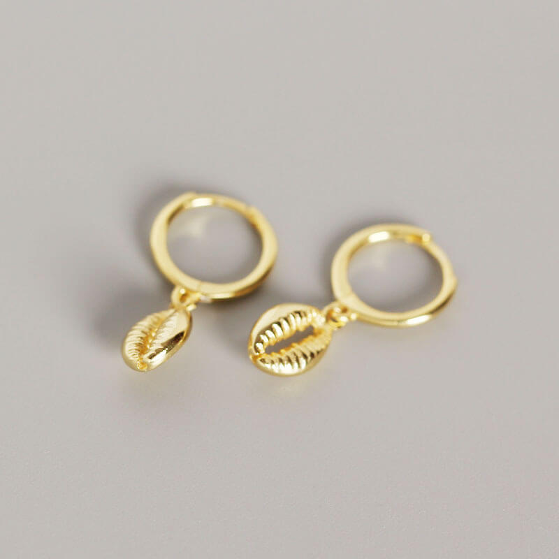 Shell Gold Earrings
