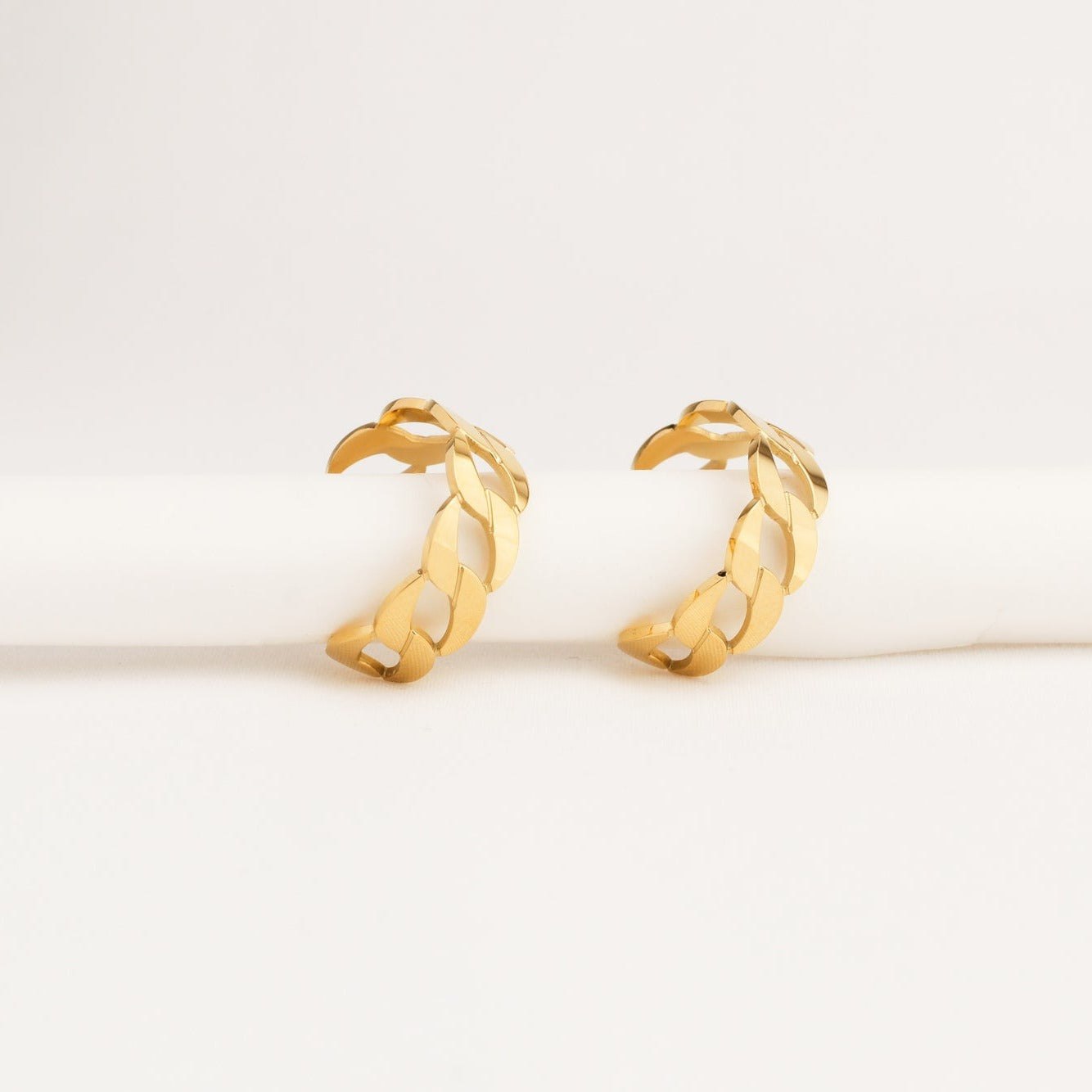 Gold link chain hoop earrings