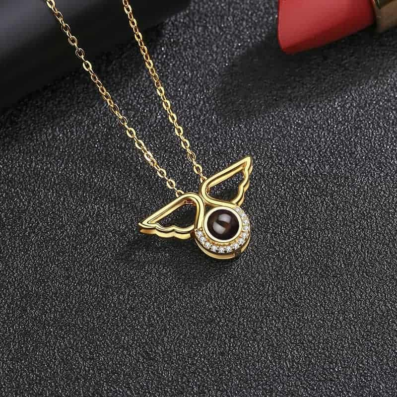 Angel Wings Necklace Gold