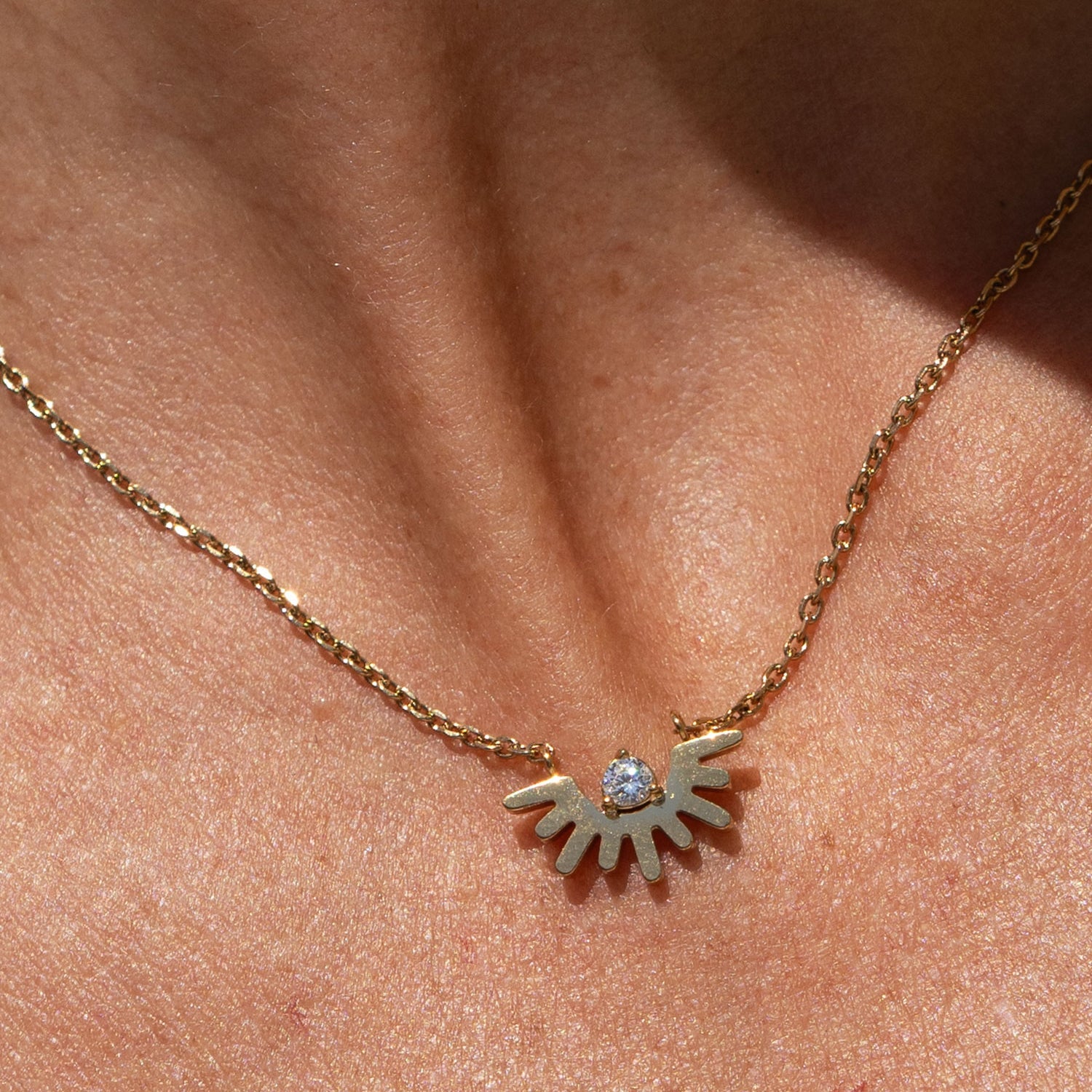 Asteria Gold Necklace 2