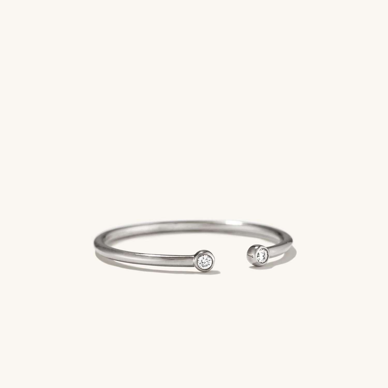 Dainty Diamond Ring silver