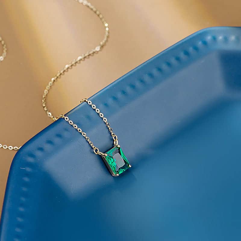 Emerald Pendant Necklace