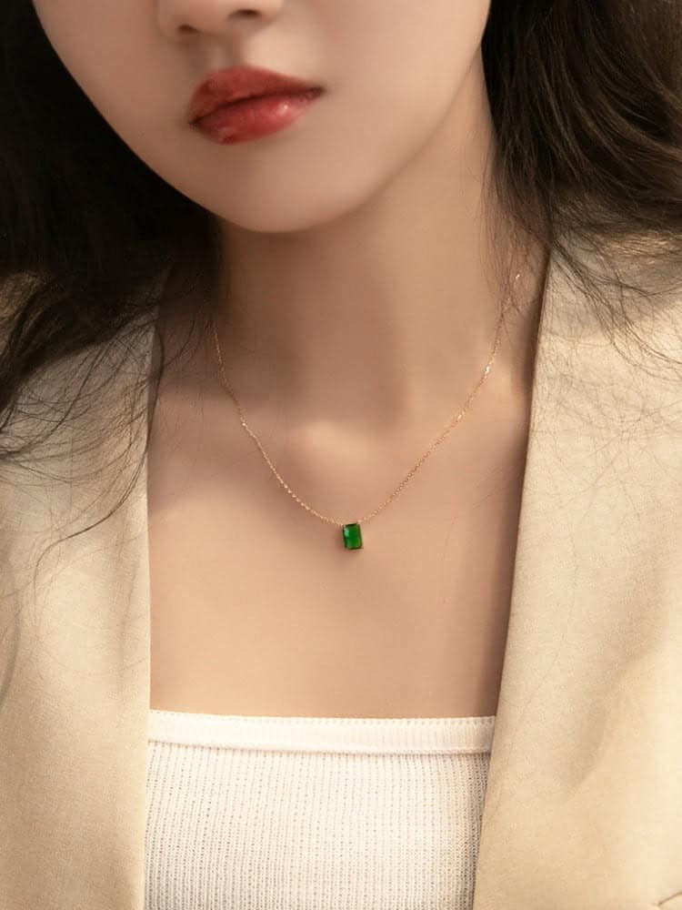 Emerald Pendant Necklace