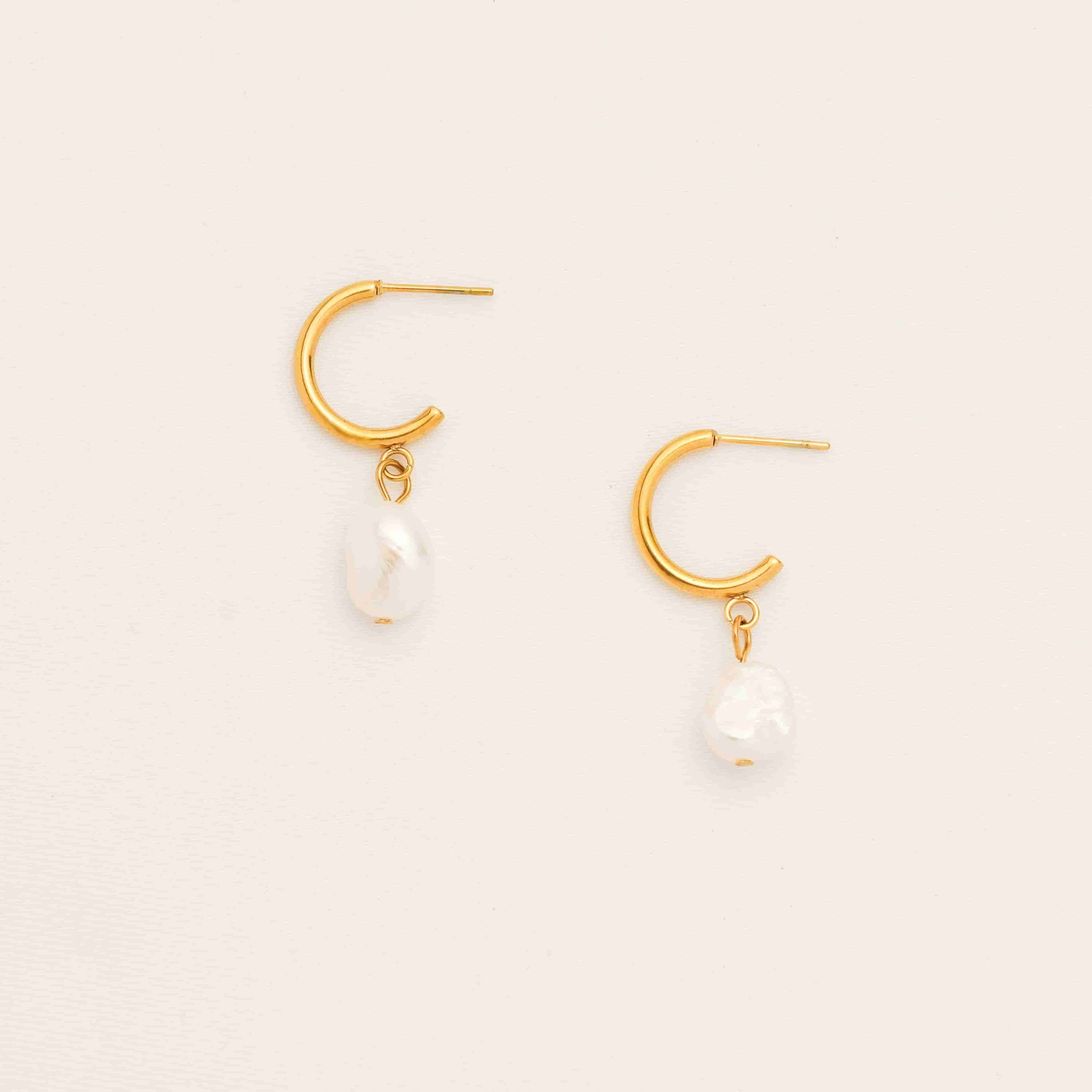 Freshwater Pearl Hoop Earrings