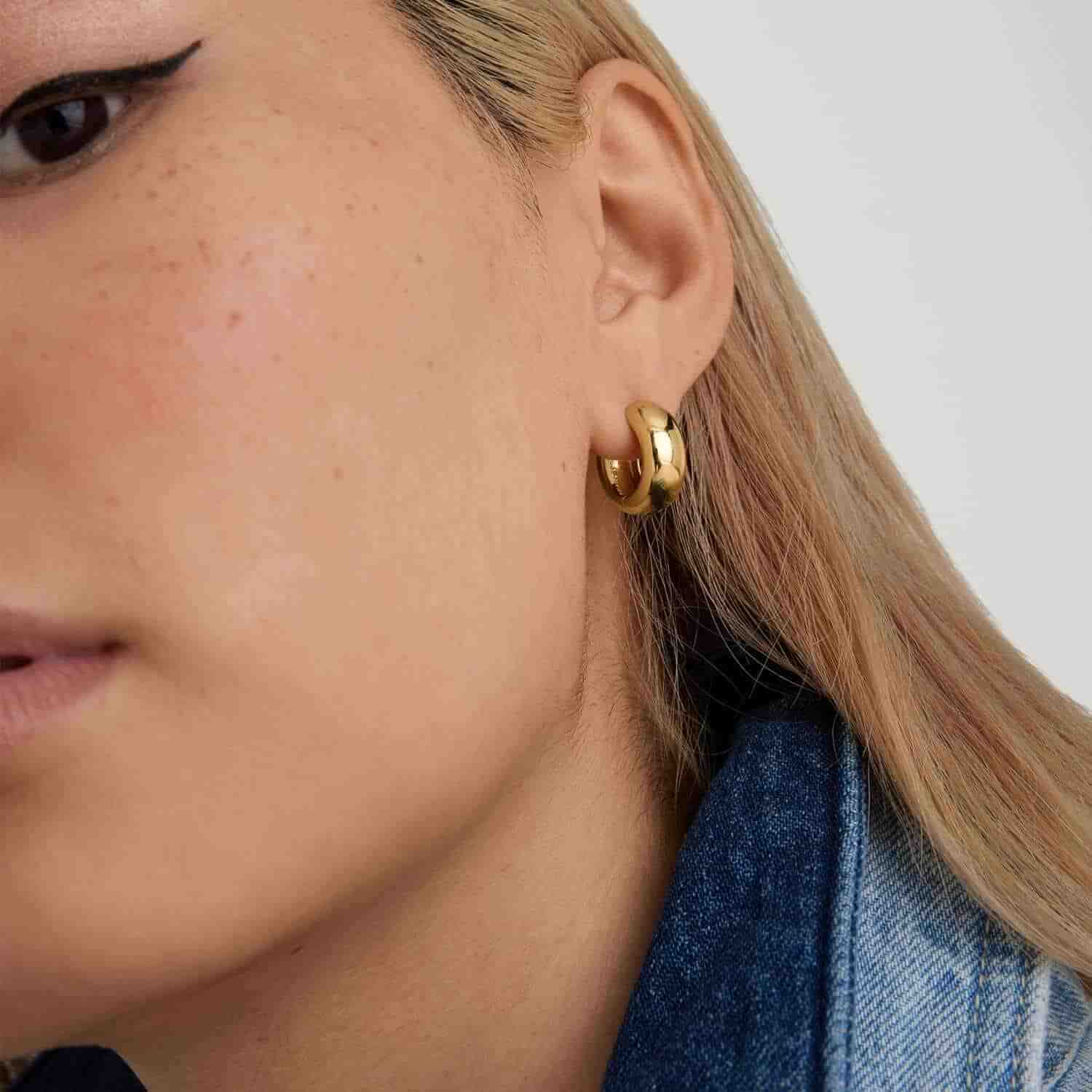 Gold Medium Hoop Earrings