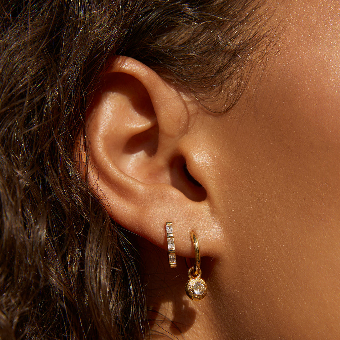 Holi Gold Huggie Earrings 2