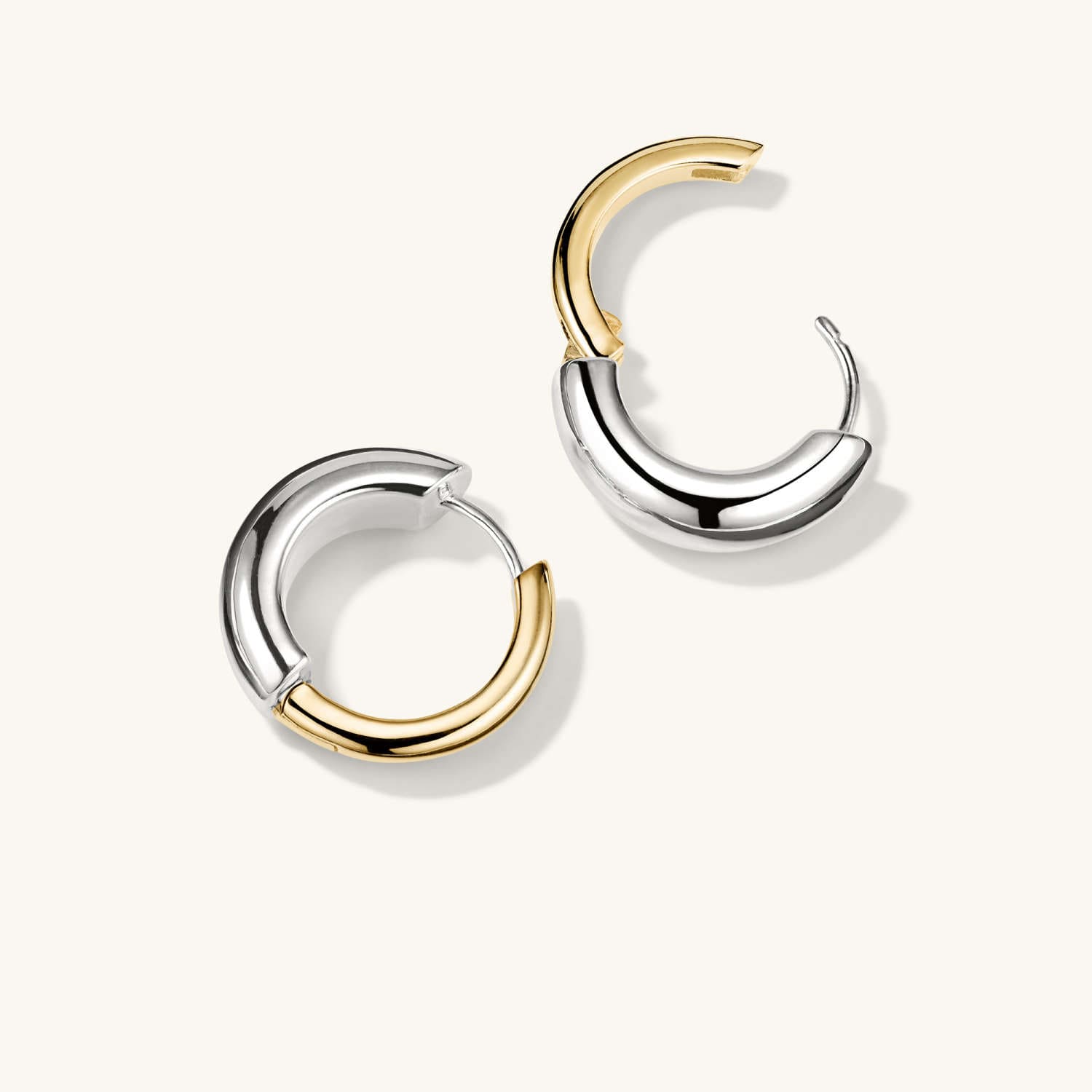 Mixed Medium Hoops 18k silver 