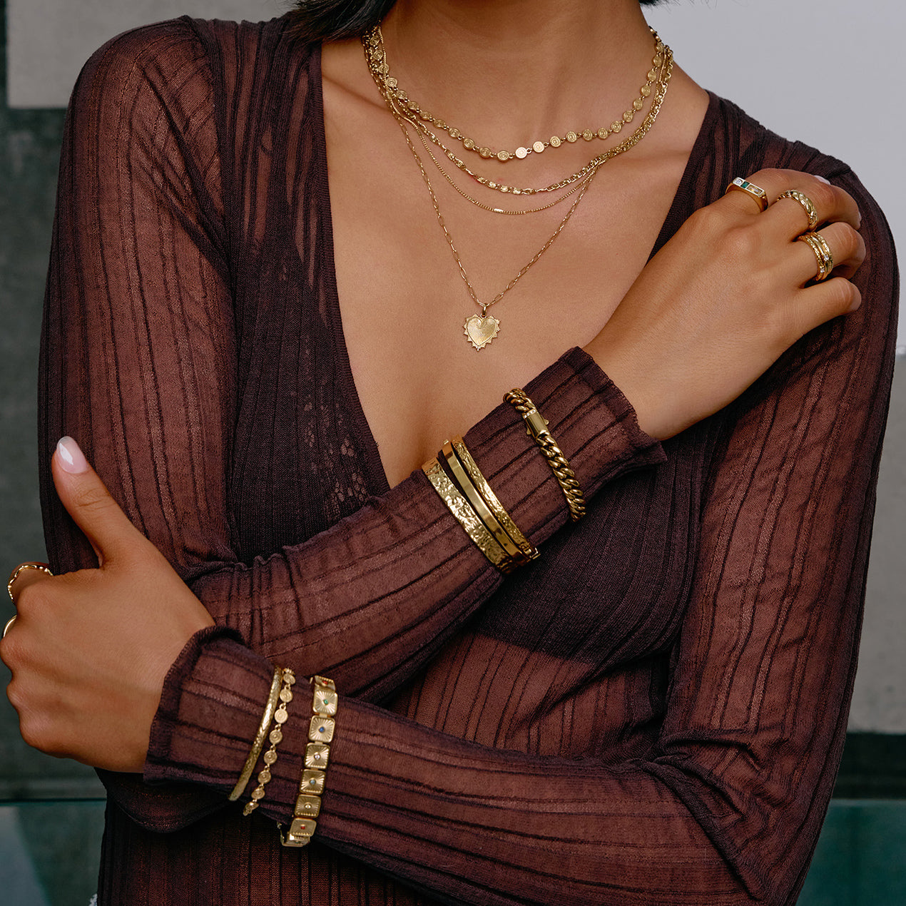Queen Of Hearts Gold Necklace 4