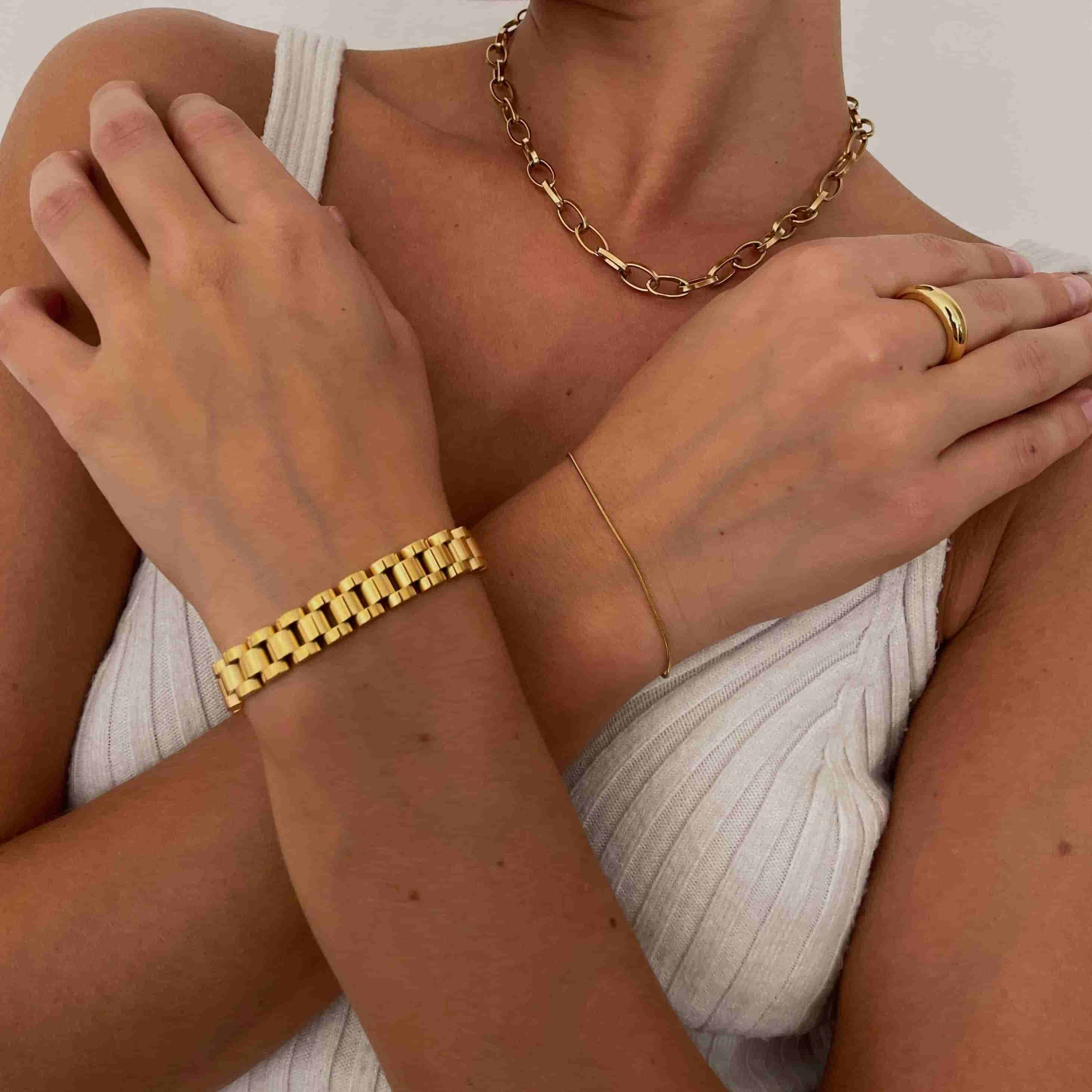 Model wearing Rolex Link Bracelet Gold