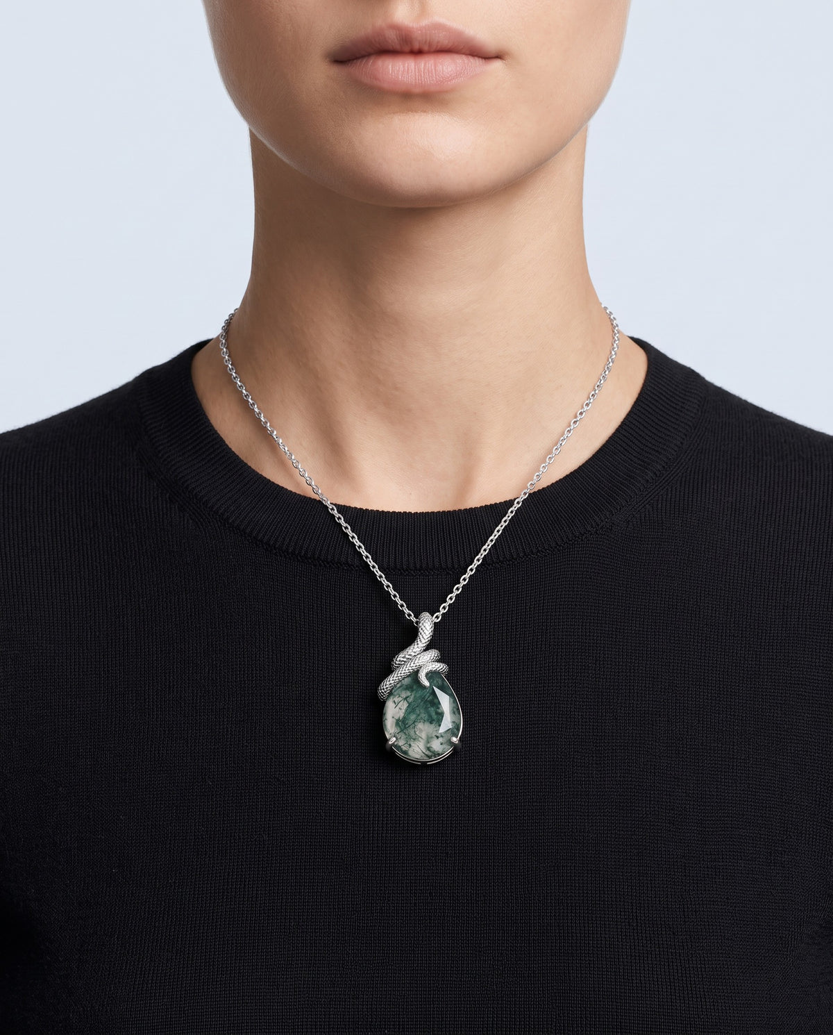 Moss Moss Agate Pendant Necklace - on model