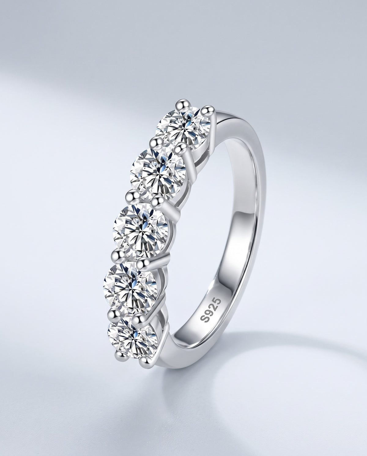 Parade Five-Stone Moissanite Band - angle