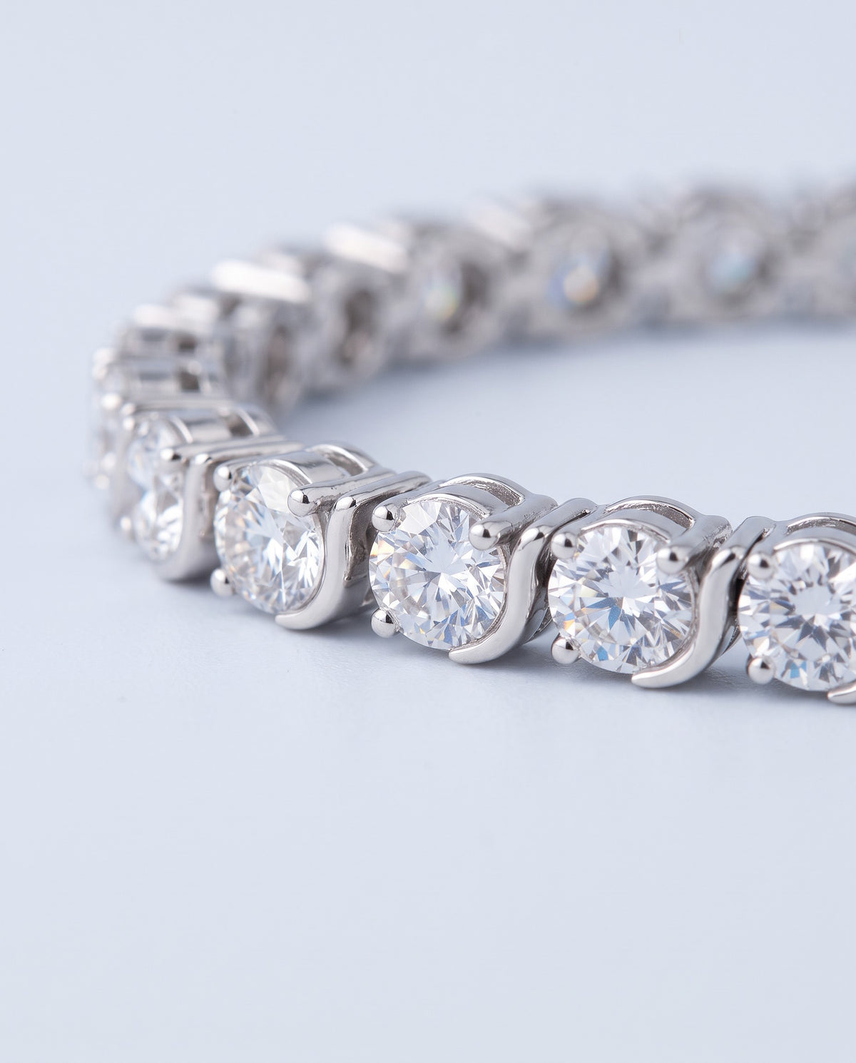 Riviere Tennis Bracelet - detail