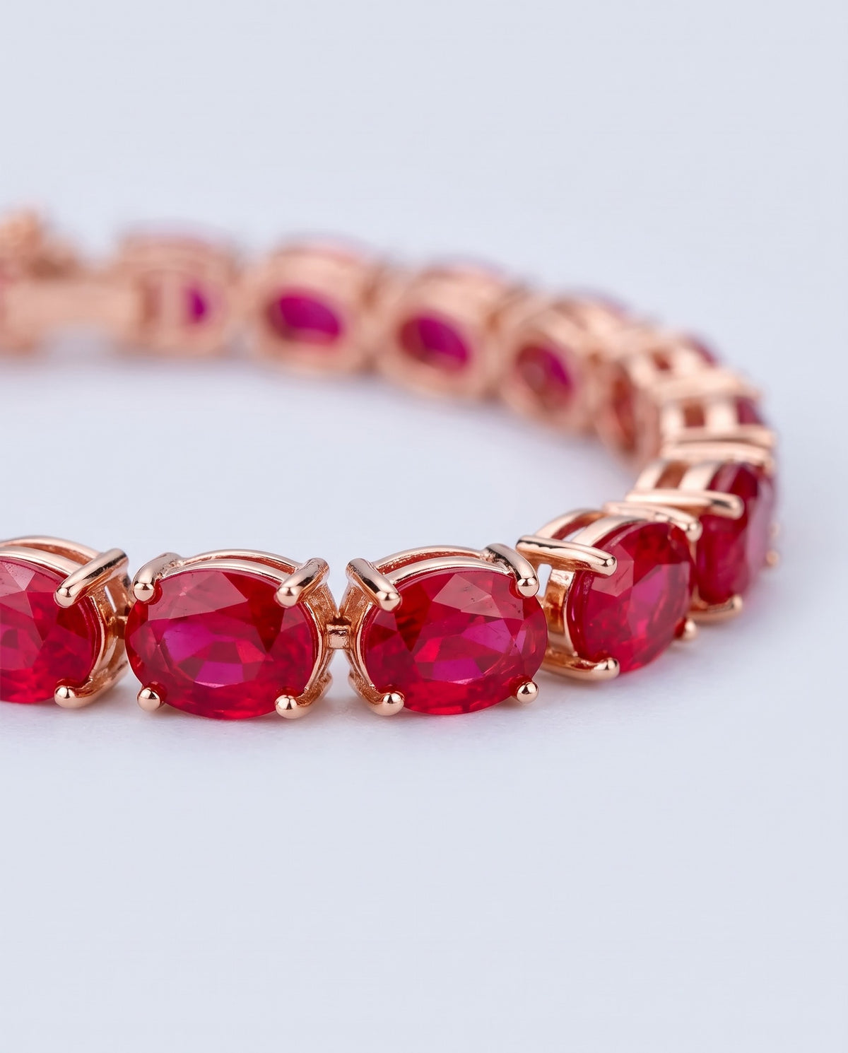 Rubia Red Stone Bracelet - detail