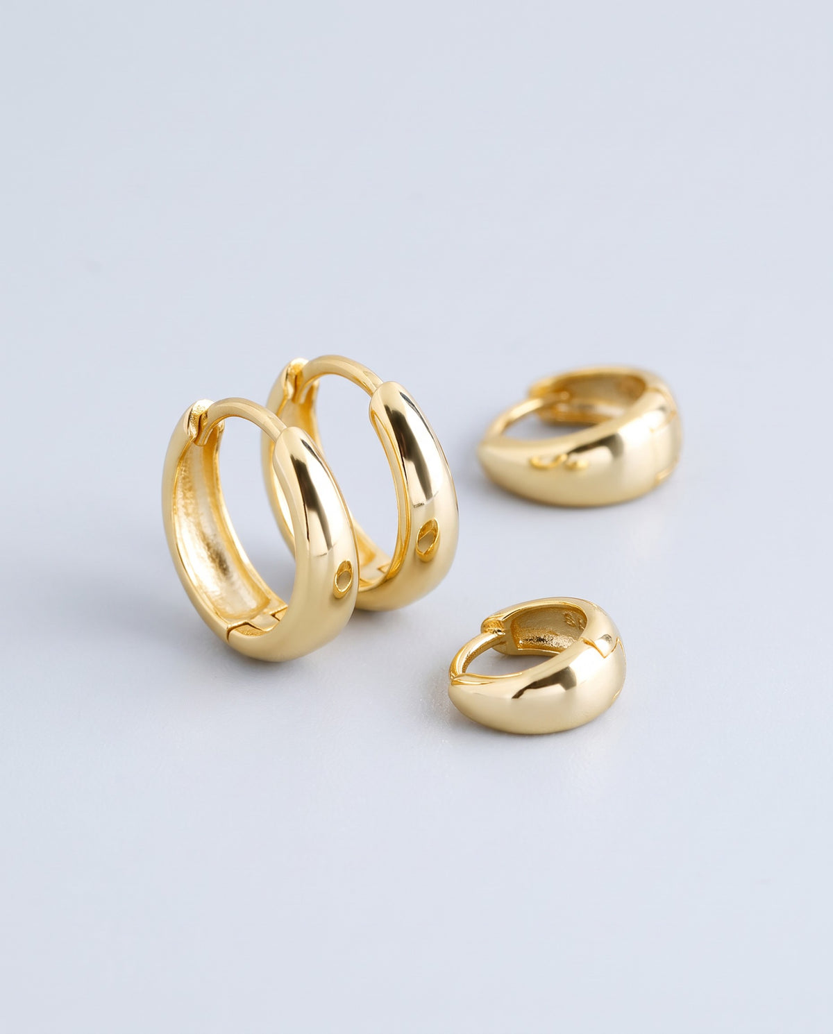 Sculpt Wide Hoop Earrings - angle