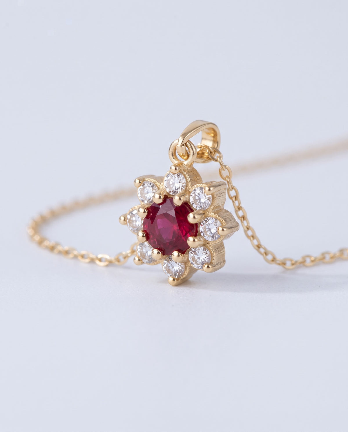 Sol Sun Pendant Necklace - detail