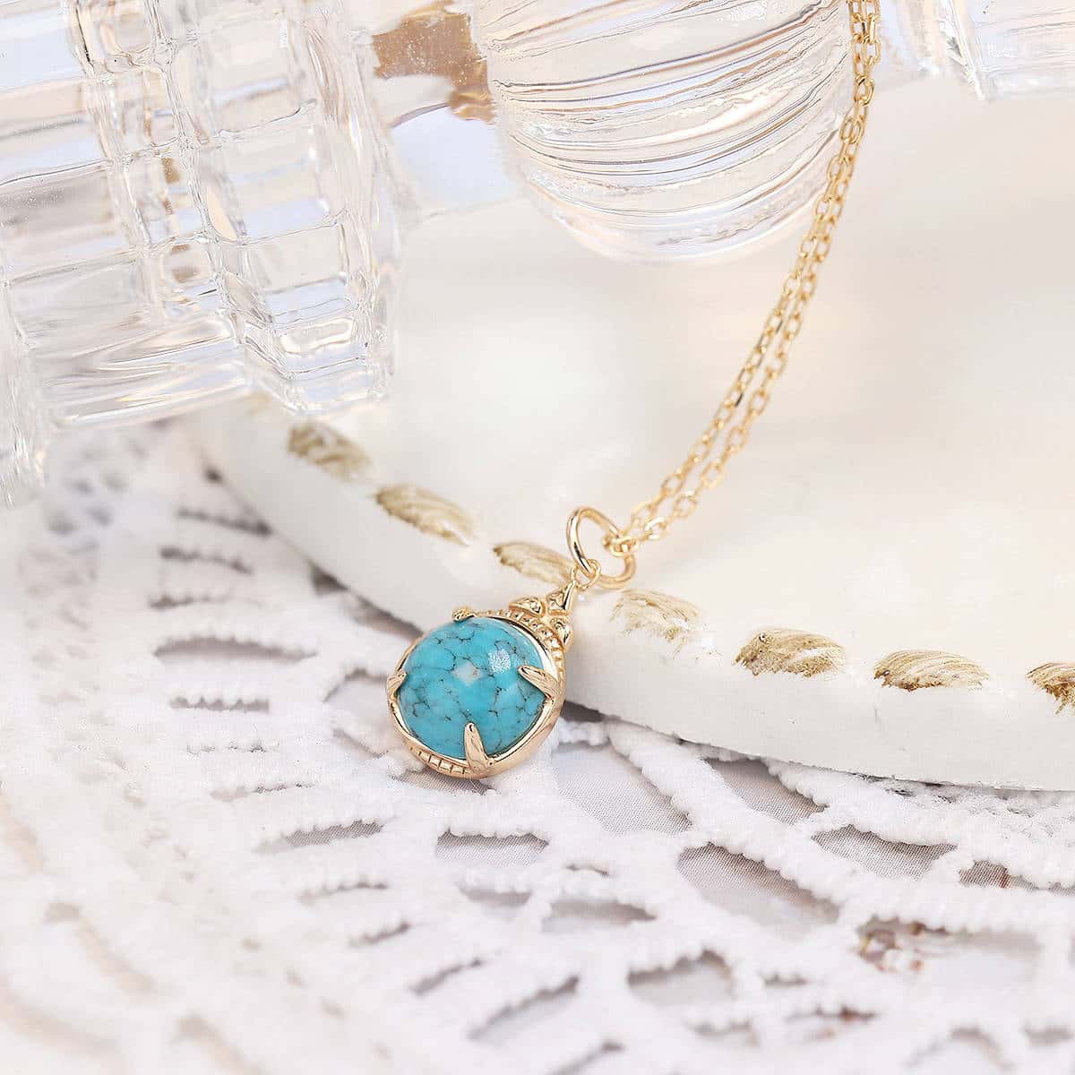 Women real turquoise necklace gold

