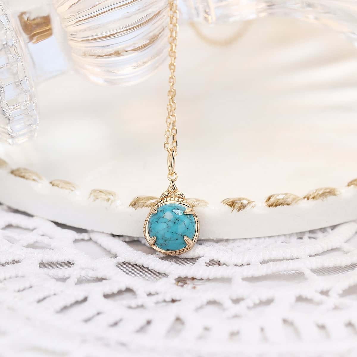Women real turquoise necklace gold

